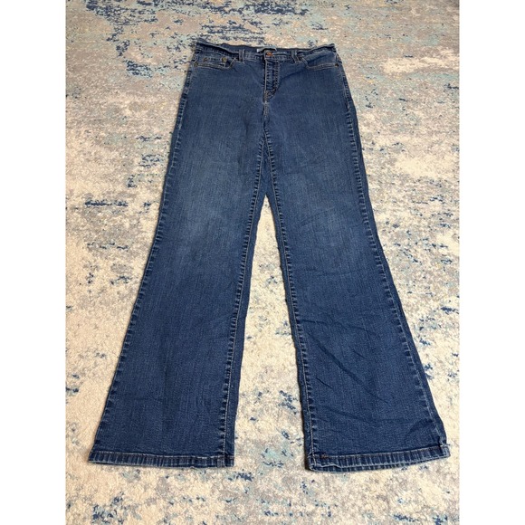 Levi's Denim - Levi's Women's 512 Bootcut Jeans Size 14M Dark Wash